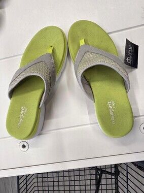 Womens Easy Spirit Lime Green Flip Flop Sandals